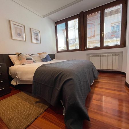 Atuaire Home Vivienda A Luminosa Parking Incluido En Plena Calle Comercial Burgo Exterior foto