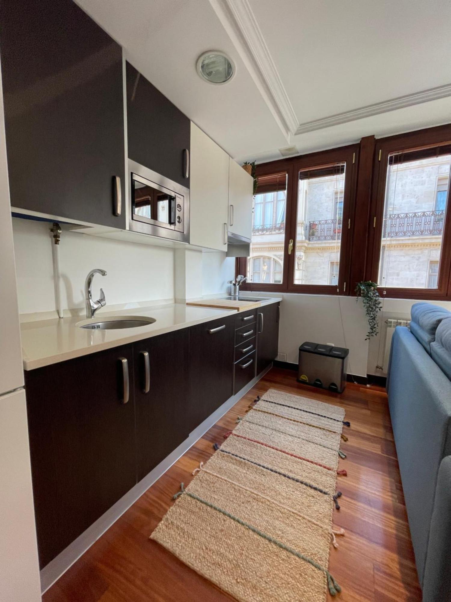 Atuaire Home Vivienda A Luminosa Parking Incluido En Plena Calle Comercial Burgo Exterior foto
